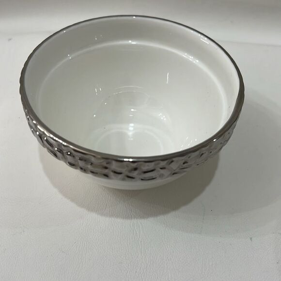 Royal Ridge Made In PRC Set 3 Rice Bowls 3 1/2 In Round 2 1/2 In Tall Silver Rim - Picture 5 of 11